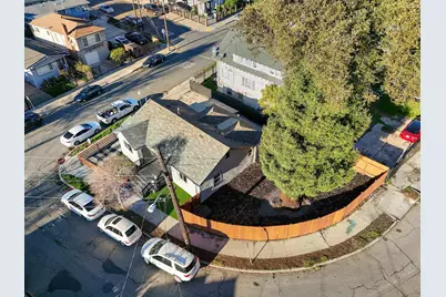 2151 Santa Rita St, Oakland, CA 94601 - Photo 43