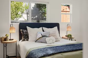 2151 Santa Rita St, Oakland, CA 94601 - Photo 25