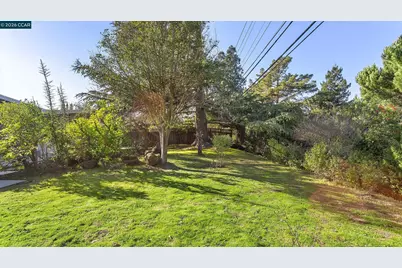 218 Franciscan Dr, Vallejo, CA 94589 - Photo 39