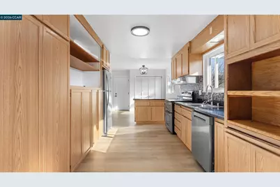 218 Franciscan Dr, Vallejo, CA 94589 - Photo 7