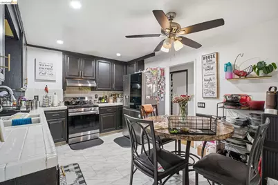 127 Hampton Rd, Hayward, CA 94541 - Photo 7