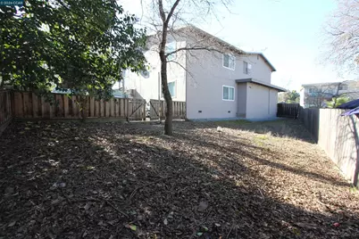 2646 Baldwin Ln, Walnut Creek, CA 94597 - Photo 9