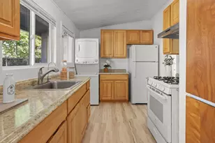 210 Baywood Dr, Vallejo, CA 94591 - Photo 11