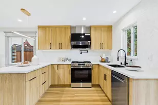 17658 Garland Ct, Castro Valley, CA 94546 - Photo 9