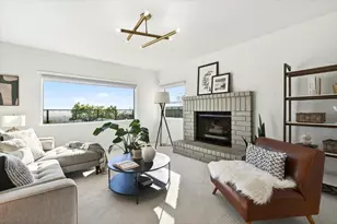 4308 Viewcrest Ct, Oakland, CA 94619 - Photo 17