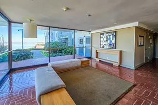 8 Admiral Dr, Emeryville, CA 94608 - Photo 23