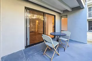 8 Admiral Dr, Emeryville, CA 94608 - Photo 19