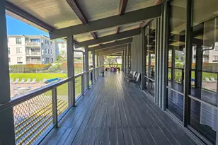 8 Admiral Dr, Emeryville, CA 94608 - Photo 33