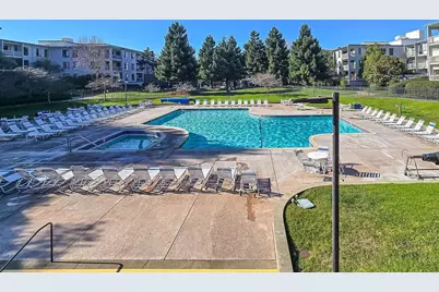 8 Admiral Dr #A238, Emeryville, CA 94608 - Photo 35