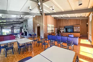 8 Admiral Dr, Emeryville, CA 94608 - Photo 37