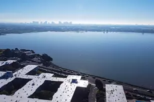 8 Admiral Dr, Emeryville, CA 94608 - Photo 59