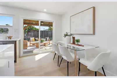 2272 Shadowtree, San Jose, CA 95131 - Photo 15