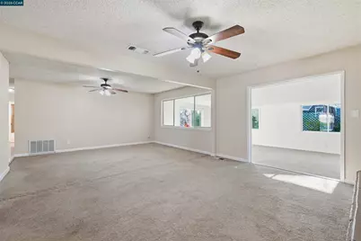 4690 Brookfield Drive, Sacramento, CA 95823 - Photo 23