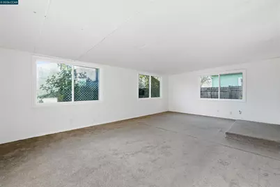 4690 Brookfield Drive, Sacramento, CA 95823 - Photo 19