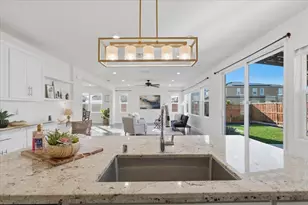 2481 Azalea Ave, Tracy, CA 95376 - Photo 9