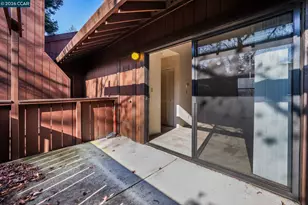 833 Camelback Pl, Pleasant Hill, CA 94523 - Photo 17