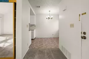 833 Camelback Pl, Pleasant Hill, CA 94523 - Photo 7