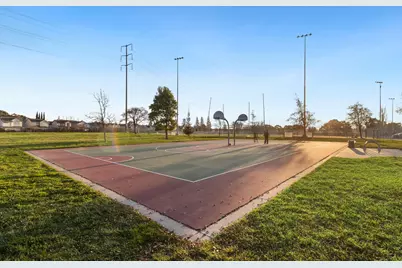 5811 Via Lugano, Fremont, CA 94555 - Photo 47