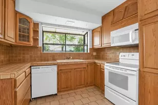 5035 Grimsby Dr, San Jose, CA 95130 - Photo 7