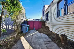 1711 Carleton St, Berkeley, CA 94703 - Photo 23