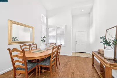 5764 Idlewood St, Dublin, CA 94568 - Photo 5