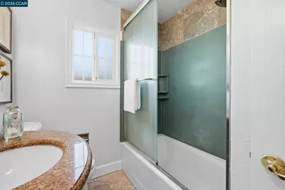 1868 Granada Dr, Concord, CA 94519 - Photo 35