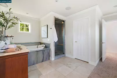 1868 Granada Dr, Concord, CA 94519 - Photo 33