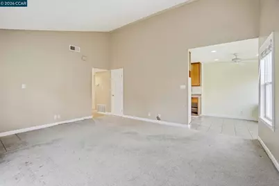 1160 Kenwal Rd #D, Concord, CA 94521 - Photo 5