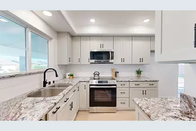 6852 Massey Ct, Pleasanton, CA 94588 - Photo 5