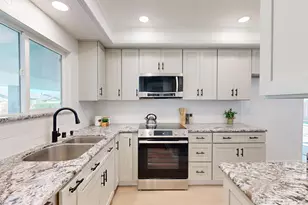 6852 Massey Ct, Pleasanton, CA 94588 - Photo 5