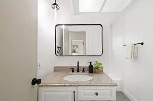 6852 Massey Ct, Pleasanton, CA 94588 - Photo 15