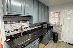 274 Tunis Rd, Oakland, CA 94603 - Photo 17