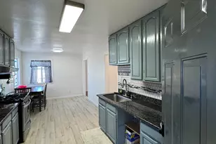 274 Tunis Rd, Oakland, CA 94603 - Photo 37