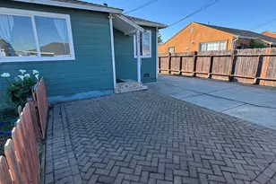 274 Tunis Rd, Oakland, CA 94603 - Photo 11