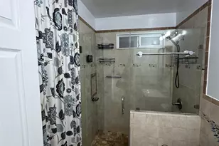 274 Tunis Rd, Oakland, CA 94603 - Photo 33