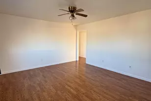 274 Tunis Rd, Oakland, CA 94603 - Photo 13