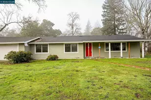 1051 Buchan Dr, Lafayette, CA 94549 - Photo 3