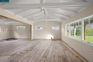 1051 Buchan Dr, Lafayette, CA 94549 - Photo 7