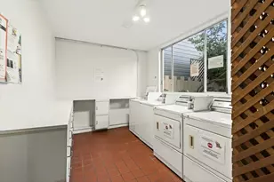1730 Broderick St, San Francisco, CA 94115 - Photo 33