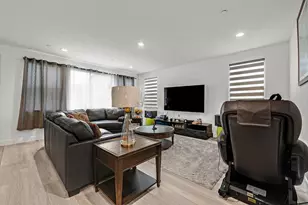 2505 Mulholland Dr, Lathrop, CA 95330 - Photo 7