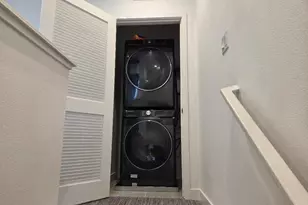 931 Edy Ln, Oakland, CA 94607 - Photo 41