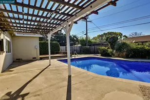 1687 Westwood Dr, Concord, CA 94521 - Photo 27