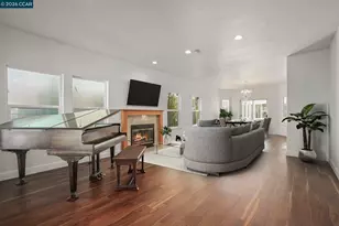 367 Hemleb Ct, Pinole, CA 94564 - Photo 3