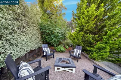 780 Carlston Ave, Oakland, CA 94610 - Photo 47