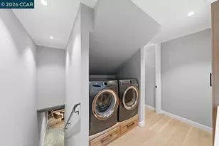 780 Carlston Ave, Oakland, CA 94610 - Photo 27