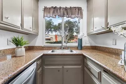 31131 Alvarado Niles Rd, Union City, CA 94587 - Photo 7