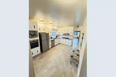 618 38th St, Richmond, CA 94805 - Photo 7