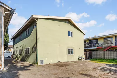 128 Catron Dr, Oakland, CA 94603 - Photo 21