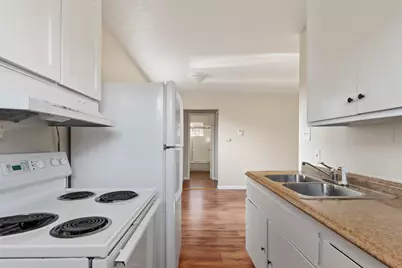 128 Catron Dr, Oakland, CA 94603 - Photo 13