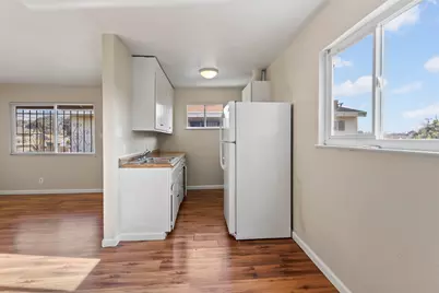 128 Catron Dr, Oakland, CA 94603 - Photo 11